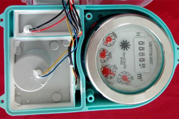 怎么選擇遠(yuǎn)傳水表生產(chǎn)廠家？考慮五個方面！ 圖1