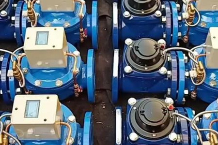 無(wú)線遠(yuǎn)傳水表能徹底解決農(nóng)村水改難題嗎？