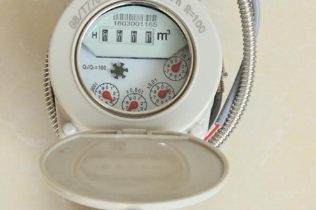 如何知道IC卡預(yù)付費水表電池沒電了？